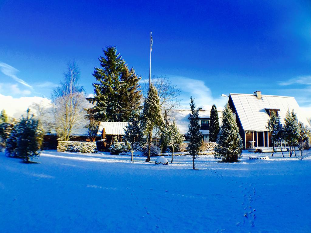 Kuivastujaani Otel Dış mekan fotoğraf